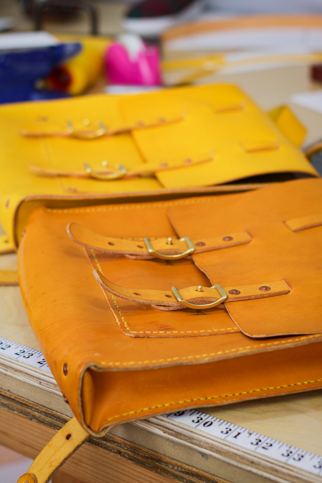Yellow Leather Backpack | MOCHILA