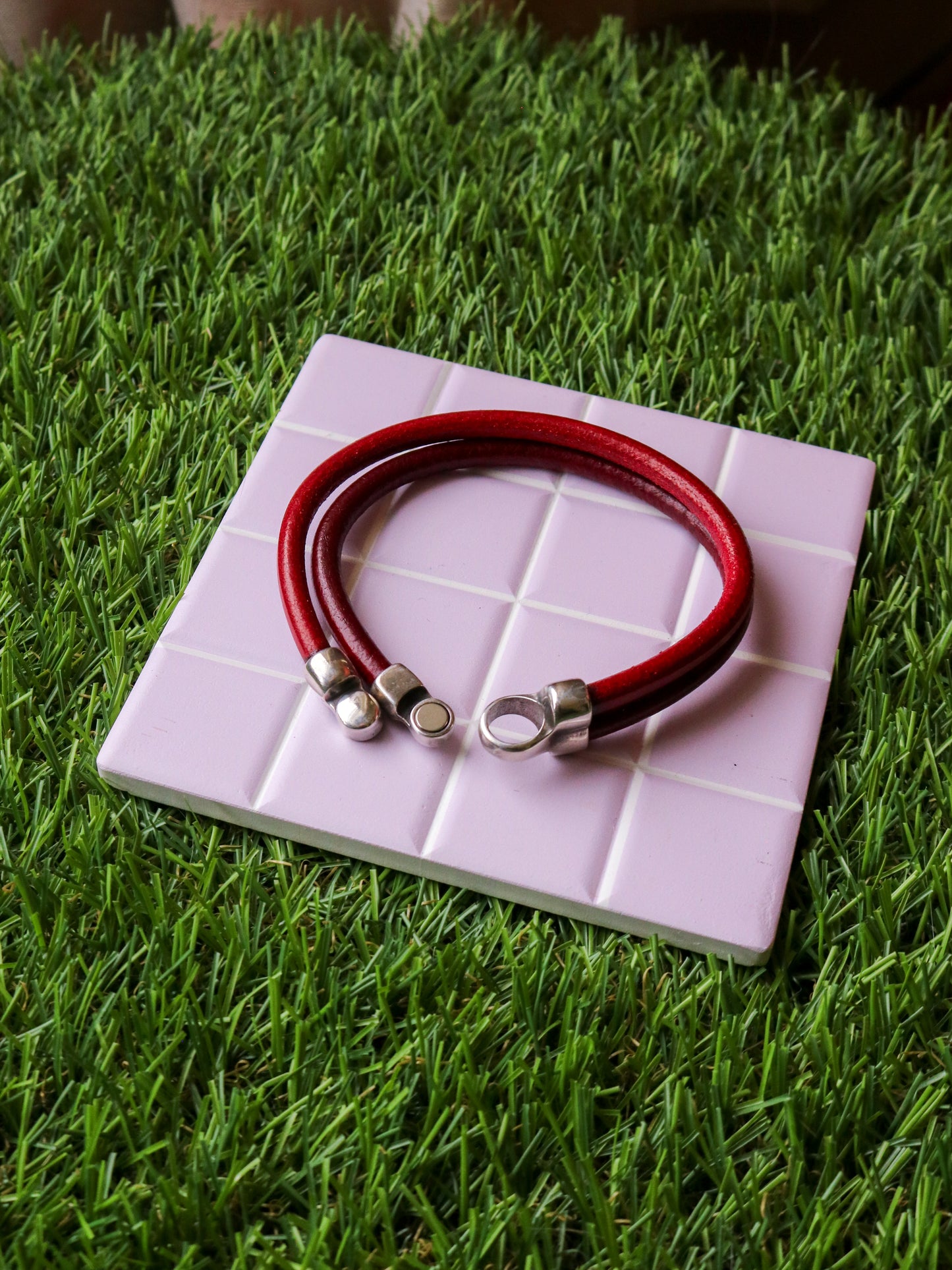 [MISFIT/SAMPLE] Friendship Leather Bracelet | 7.5" RED-RED