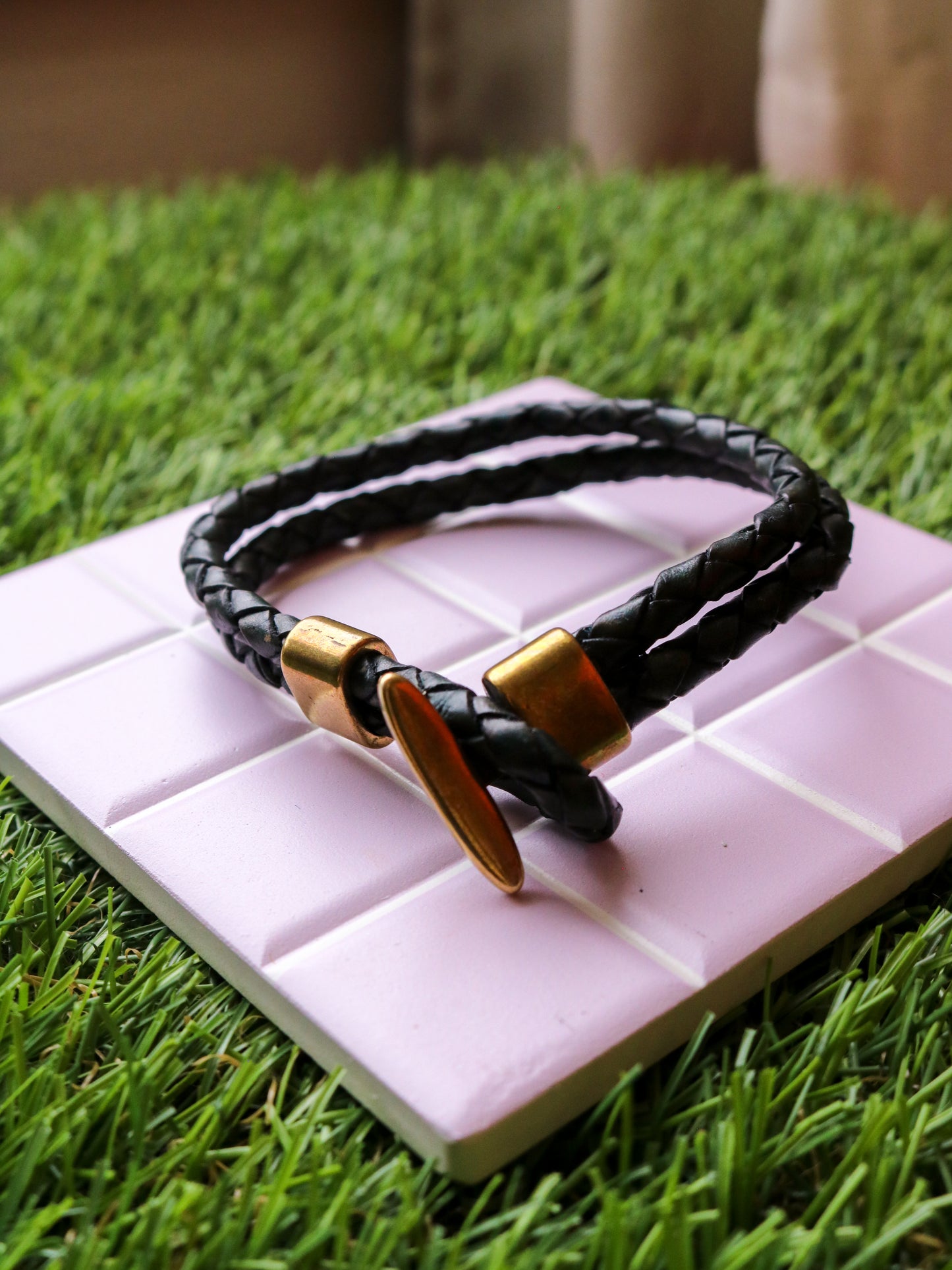 [MISFIT/SAMPLE] Friendship Leather Bracelet | 8.25" INDIGO DIPPED BRAIDED BOLO + BRASS