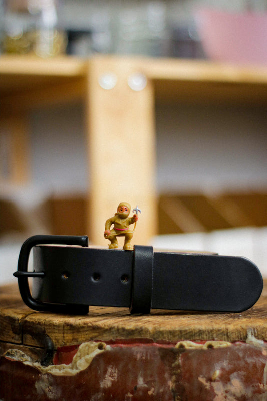 1.5" Leather Belt | HELLA BLACK