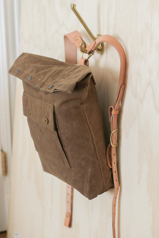 Canvas Fold-Over Backpack | WAXED U.S. Mt. VERNON